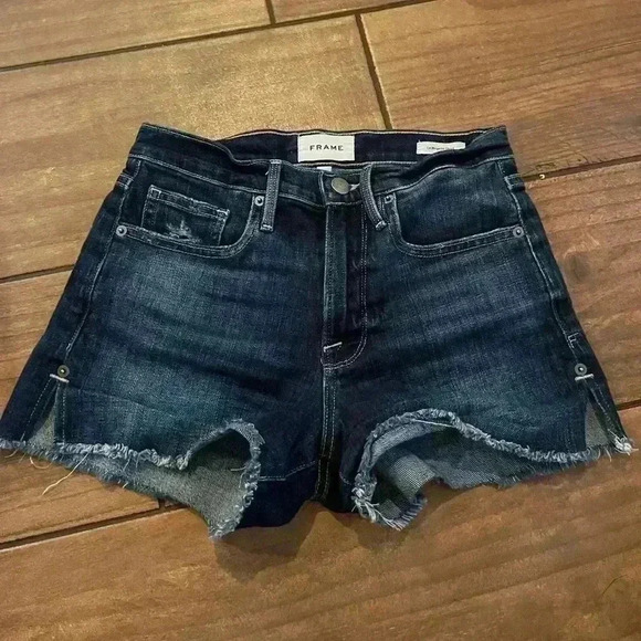 FRAME Le Brigette Shorts Size 24 - Picture 1 of 2